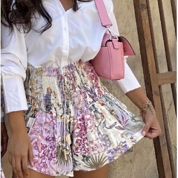 Zara Floral Patchwork High Rise Flowy Shorts Size Medium Blogger Favorite - Picture 2 of 10